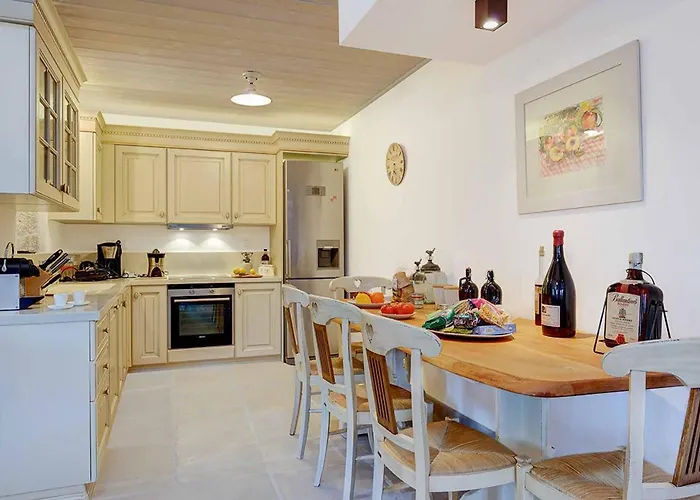 Leda Sivota (Lefkada)